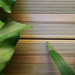 PLANCHE DE TERRASSE KUHMO 2...